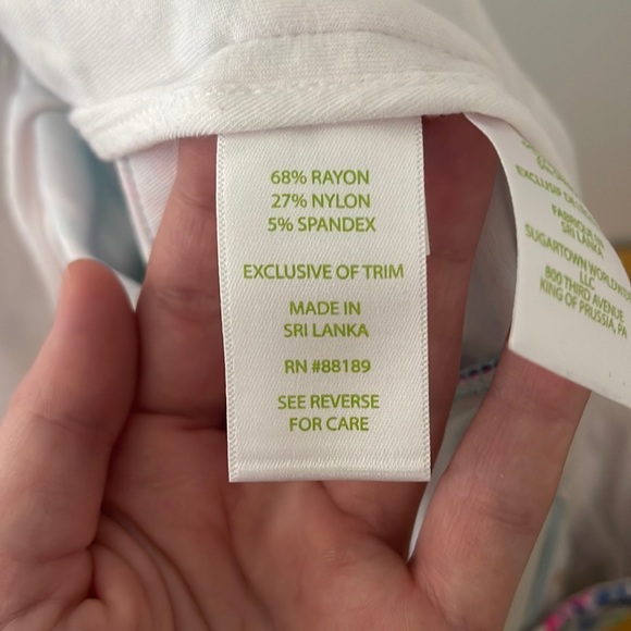 Lilly Pulitzer shorts - Picture 6 of 6